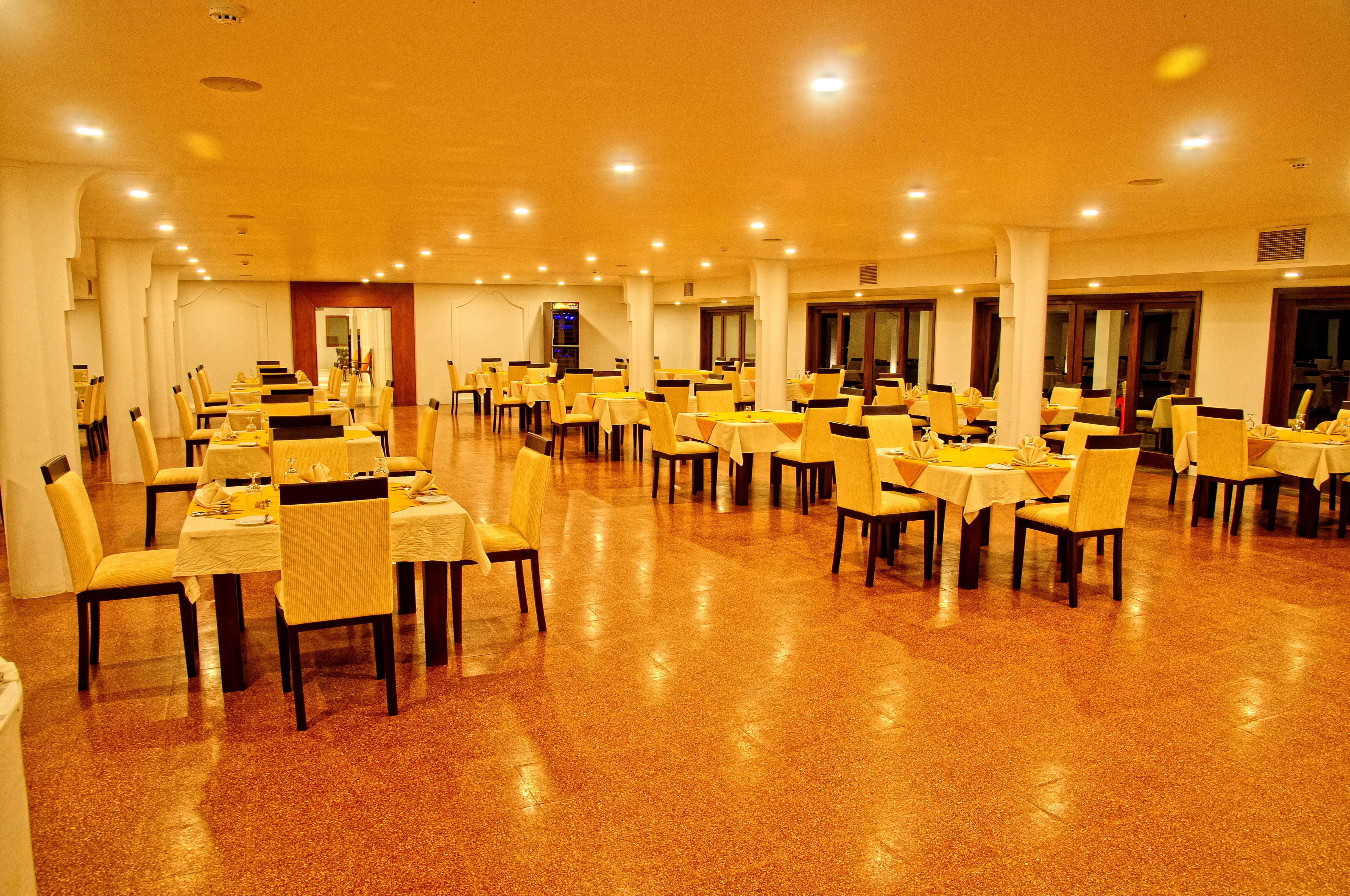 Rajarata Hotel Holambra Exterior foto